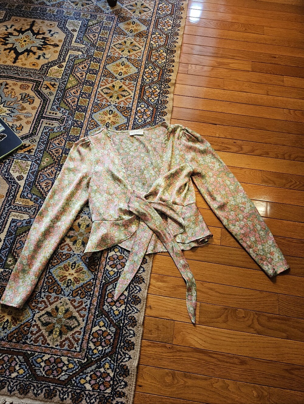 Dress Forum Floral Tie Top